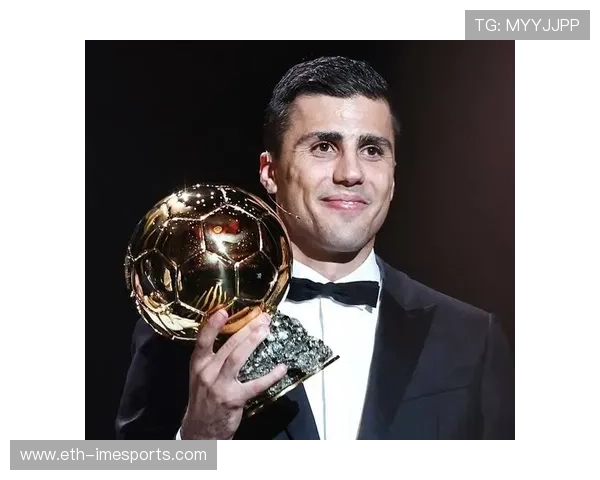 足球球星里瑟尔是谁 他在职业生涯中有哪些亮眼表现和成就